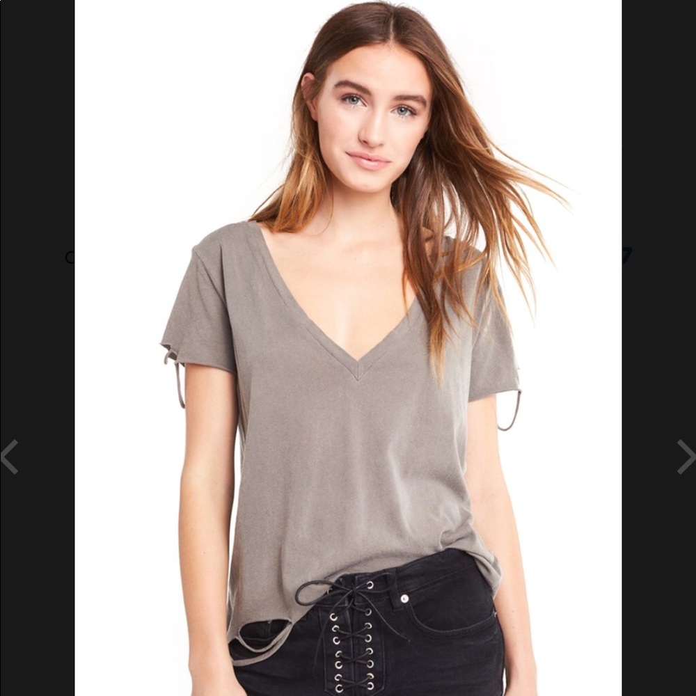 WILDFOX Couture Stellar Vneck
